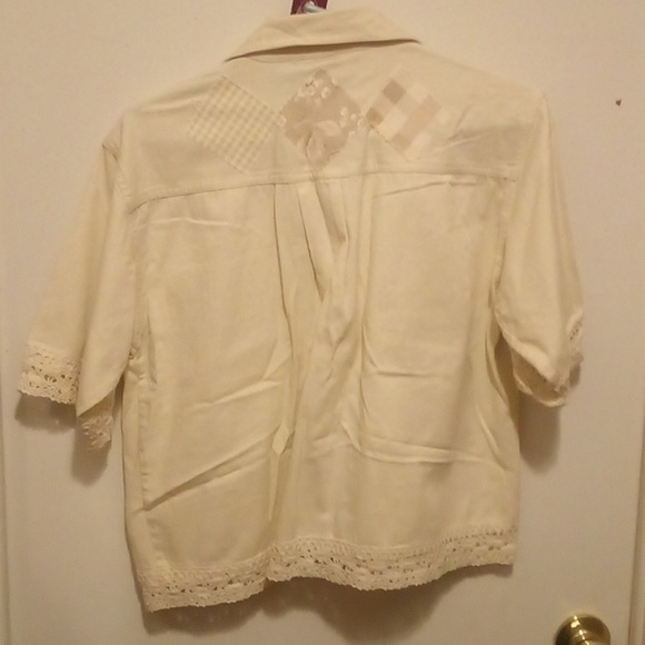 PINY (Satin Stitch Inc) Beautiful Lace & Patchwork Button Up Top - Size Small - Picture 2 of 6